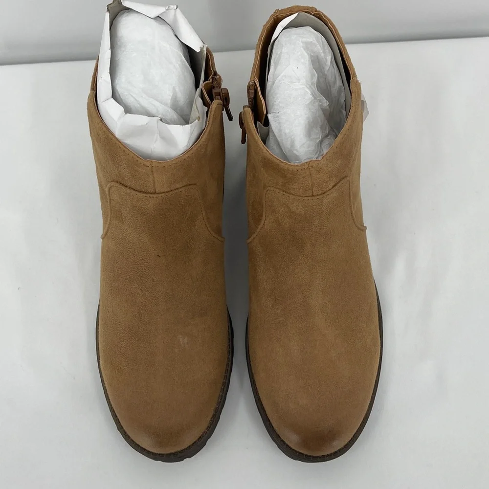 Sugar CRISS CROSS Tan Ankle Booties WOMENS SIZE 7M